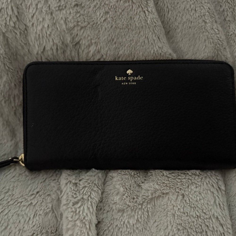 Kate spade wallet